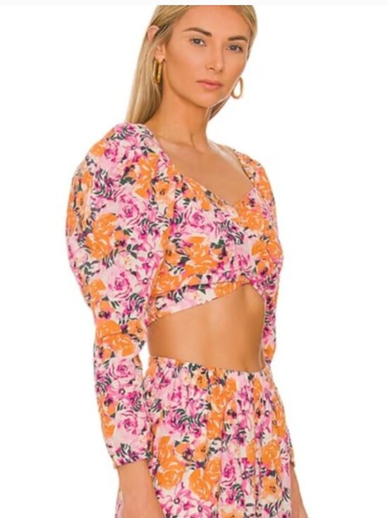 Something Navy Tops - NWT Something Navy Boho Floral Puff Shoulder Crop Top Sz S